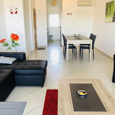La Residence II Lot B1N6 Апартаменты